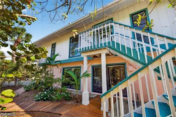 4556 Bowen Bayou RD, Sanibel, FL 33957