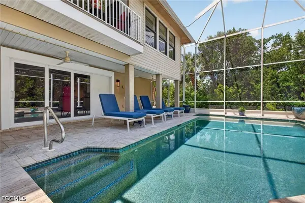 1901 Sanibel Bayou RD, Sanibel, FL 33957