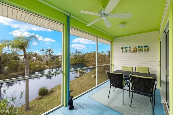 1039 Beach RD #103, Sanibel, FL 33957