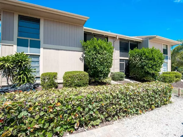 627 Nerita ST #F-3, Sanibel, FL 33957