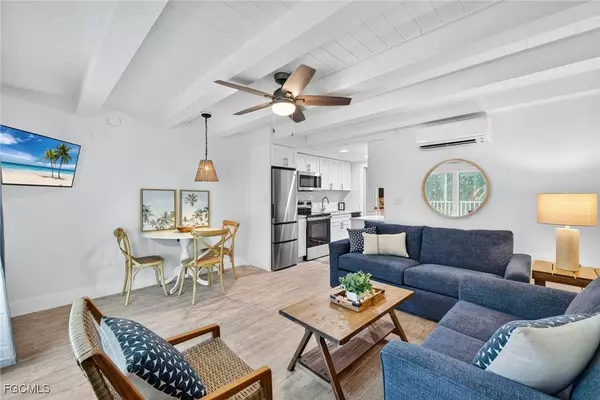 409 E Gulf DR #18, Sanibel, FL 33957