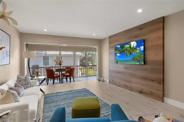 1610 Middle Gulf DR #F7, Sanibel, FL 33957