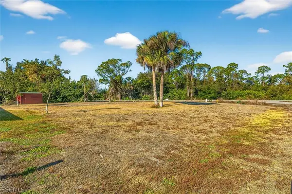 11249 / 11261 6th AVE, Punta Gorda, FL 33955