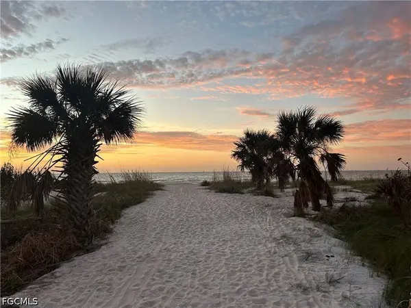 631 Nerita ST #A-5, Sanibel, FL 33957