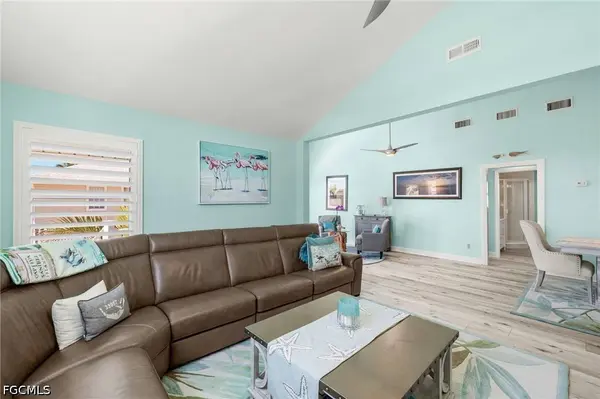 970 Sand Castle RD, Sanibel, FL 33957