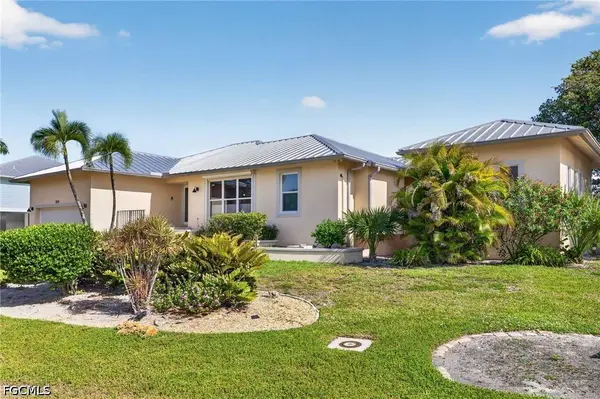3359 Barra CIR, Sanibel, FL 33957
