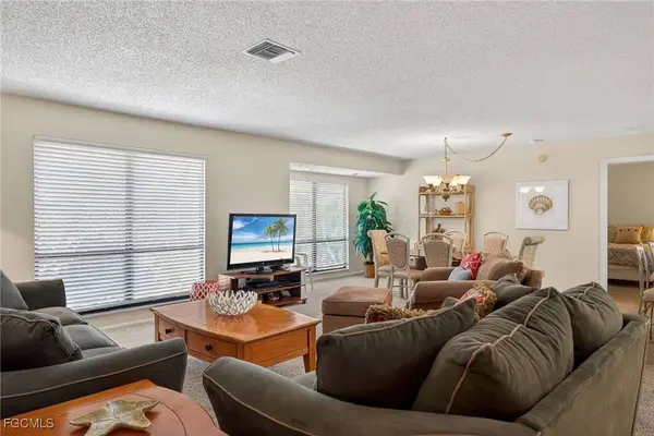 5117 Sea Bell RD #D-202, Sanibel, FL 33957