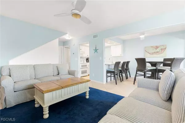 1039 Beach RD #104, Sanibel, FL 33957