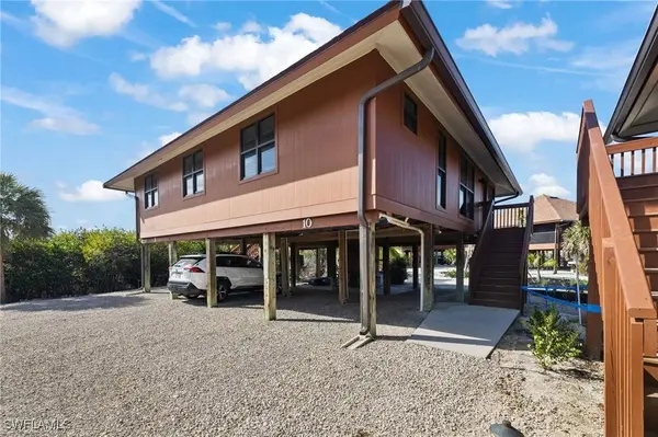 1811 Olde Middle Gulf DR #10, Sanibel, FL 33957
