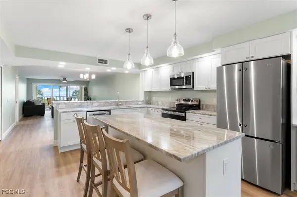 3049 W Gulf DR #101, Sanibel, FL 33957