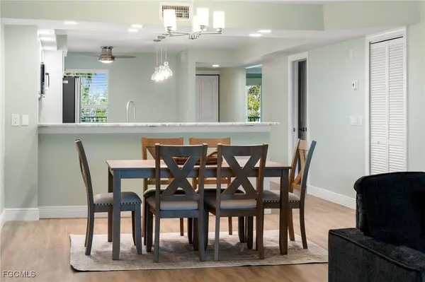3049 W Gulf DR #101, Sanibel, FL 33957