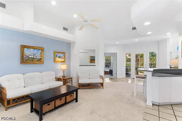480 Las Tiendas LN, Sanibel, FL 33957