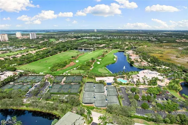 24371 Sandpiper Isle WAY #302, Bonita Springs, FL 34134