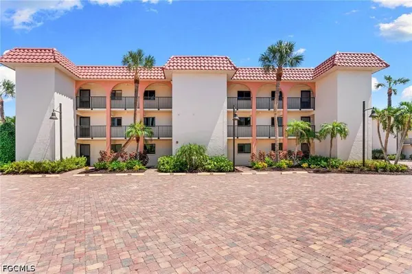 671 E Gulf DR #2A3, Sanibel, FL 33957