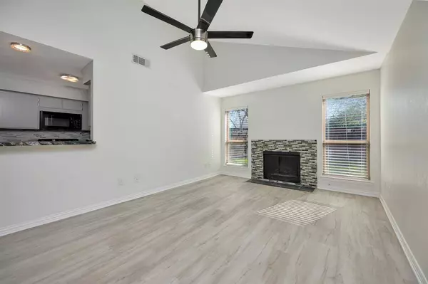 132 Myers Drive, White Settlement, TX 76108