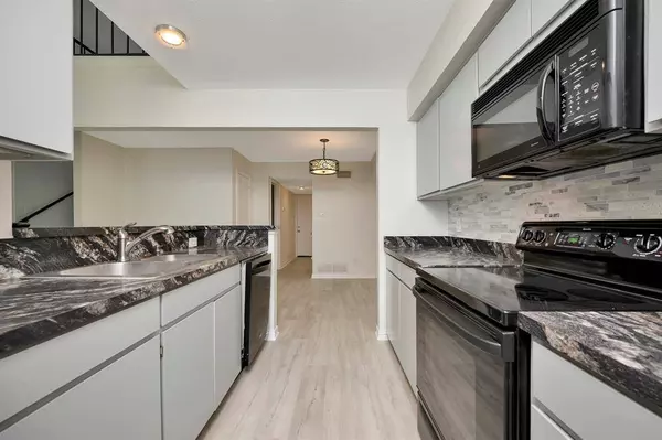 132 Myers Drive, White Settlement, TX 76108