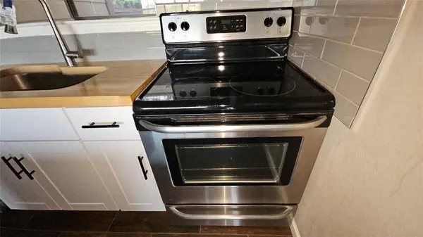 746 Haven Lane, Fort Worth, TX 76112