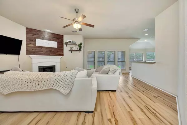 5312 Molasses Drive, Fort Worth, TX 76179