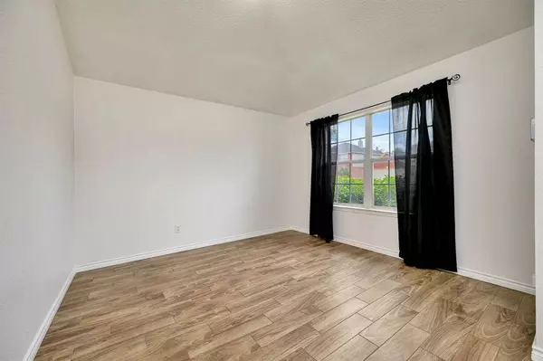 6717 Red Rock Trail, Watauga, TX 76137