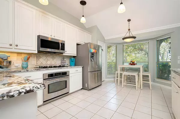 3122 Southwood Drive, Highland Village, TX 75077