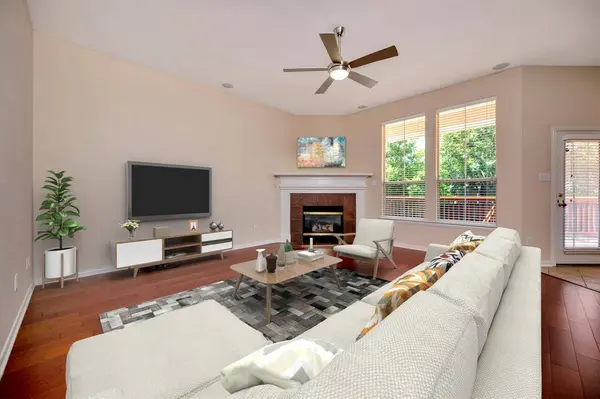 8256 Bridge Street, North Richland Hills, TX 76180