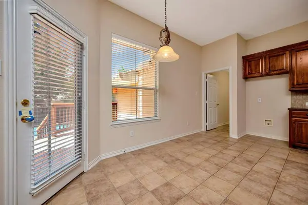 8256 Bridge Street, North Richland Hills, TX 76180