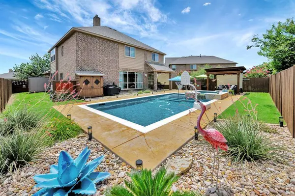 7219 Brisa Road, Grand Prairie, TX 75054