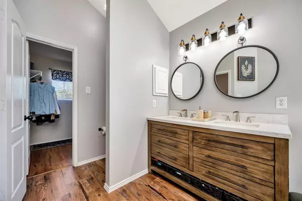 3912 Shiver Road, Fort Worth, TX 76244