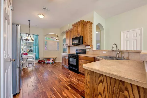 9813 Havenway Drive, Denton, TX 76226