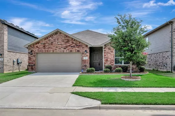 7436 Schooner Drive, Fort Worth, TX 76179
