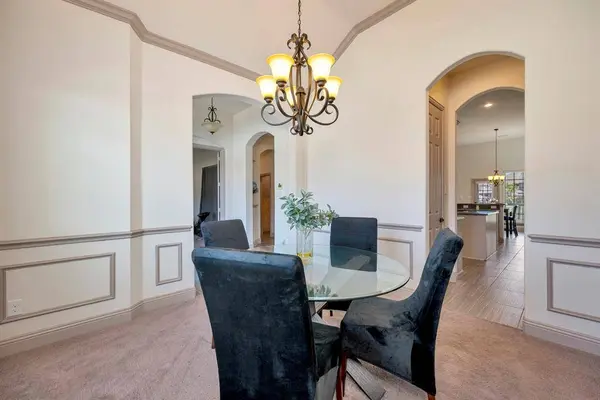 7244 Laguna, Grand Prairie, TX 75054