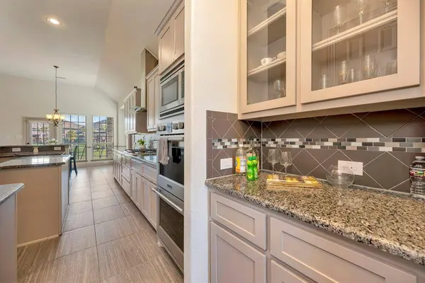 7244 Laguna, Grand Prairie, TX 75054