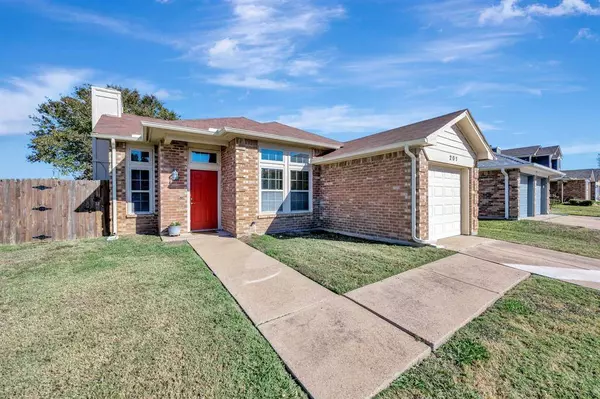 201 Rodeo Drive, Keller, TX 76248