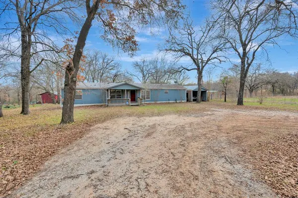 304 Hcr 1433, Covington, TX 76636