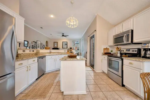 4636 Seneca Drive, Fort Worth, TX 76137