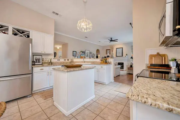 4636 Seneca Drive, Fort Worth, TX 76137