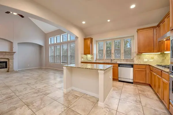 3928 Bamberg Lane, Fort Worth, TX 76244