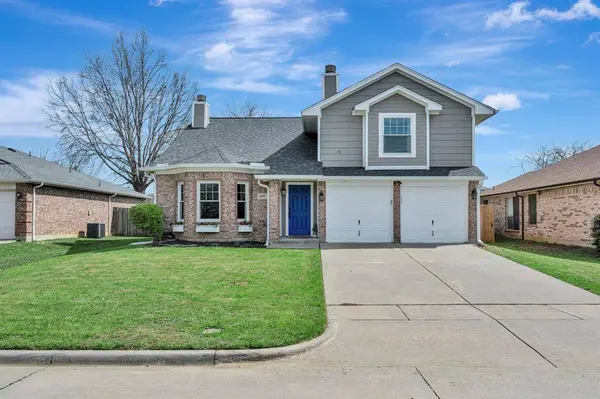 1619 Merritt Drive, Mansfield, TX 76063