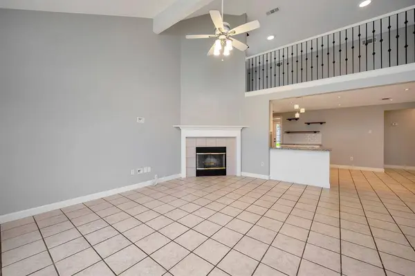 1619 Merritt Drive, Mansfield, TX 76063