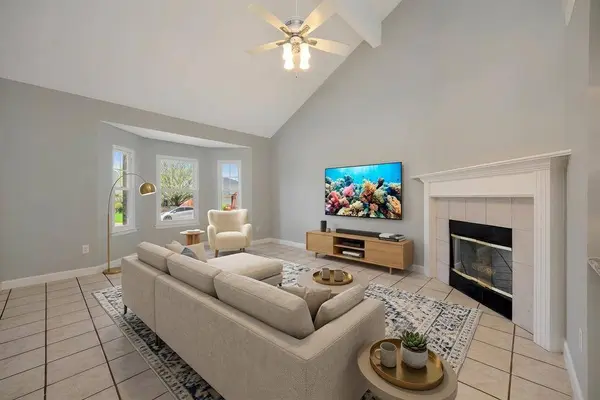 1619 Merritt Drive, Mansfield, TX 76063