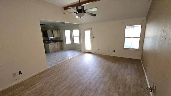 1221 Nicole Way, Fort Worth, TX 76028