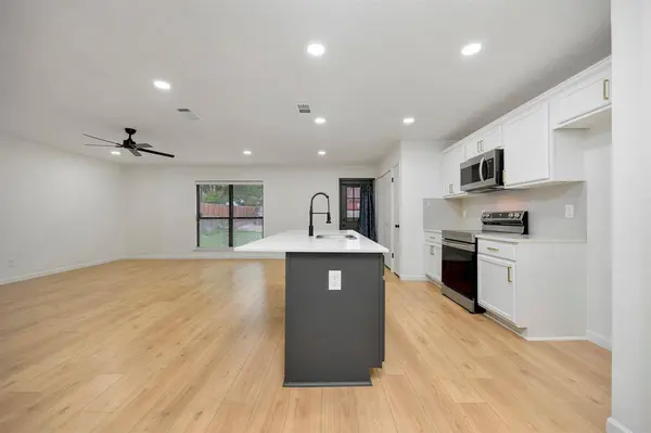9415 Timberbluff Road, Dallas, TX 75249