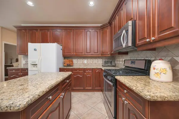 4730 Bayberry Street, Flower Mound, TX 75028