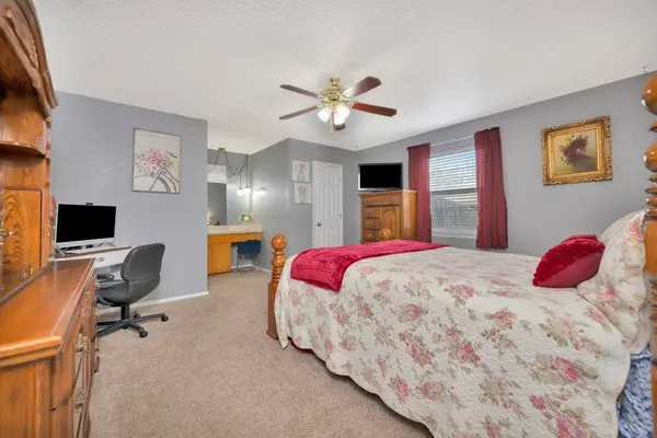 6320 Melinda Drive, Watauga, TX 76148