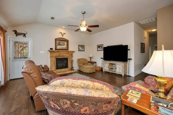 2872 Spotted Owl Drive, Fort Worth, TX 76244