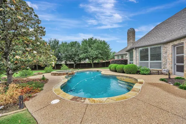 5200 Temple Drive, Flower Mound, TX 75028