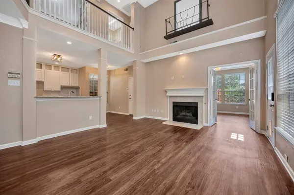 8704 Stonecrest Drive, Irving, TX 75063