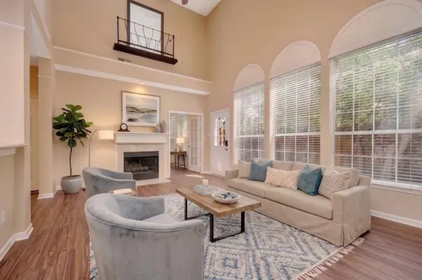 8704 Stonecrest Drive, Irving, TX 75063