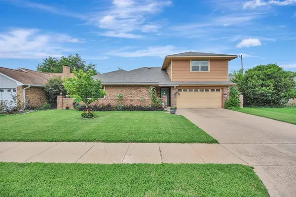 3109 Brightwood Court, Bedford, TX 76021