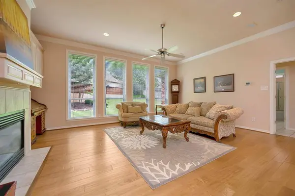 6520 Shelton Home Court, Arlington, TX 76017